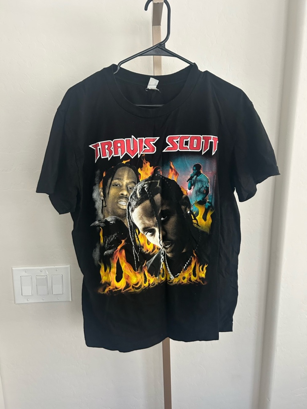 Travis Scott Flames Concert T-shirt Men’s Large